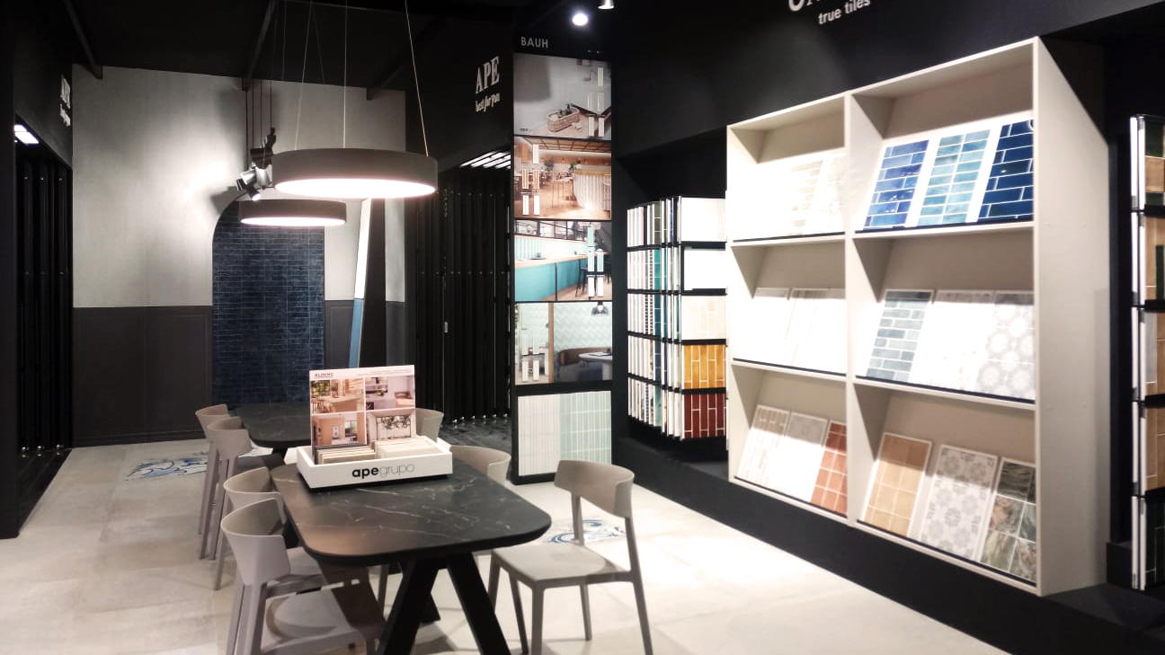 Ape Grupo / Coverings 2025