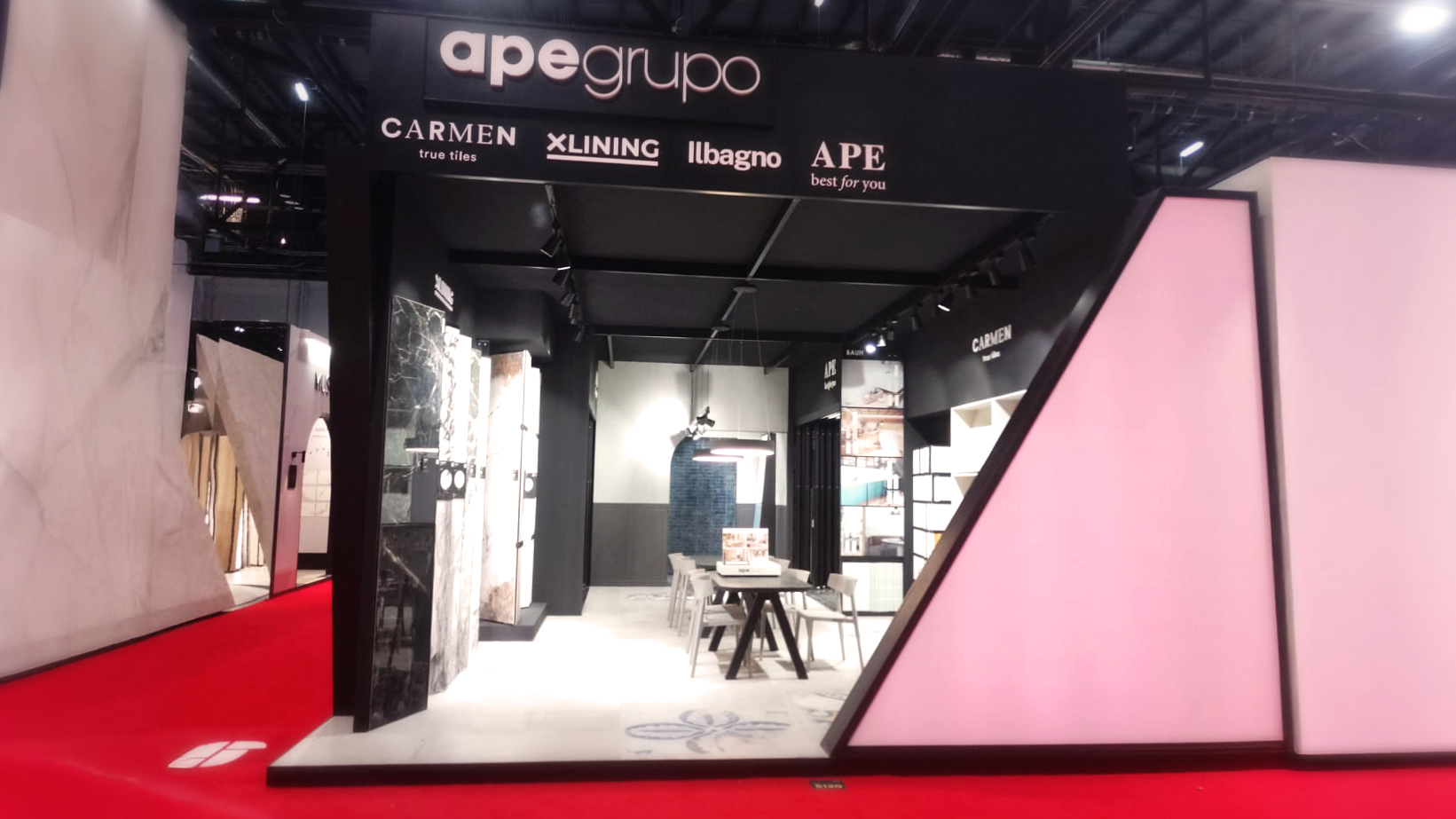 Ape Grupo / Coverings 2025